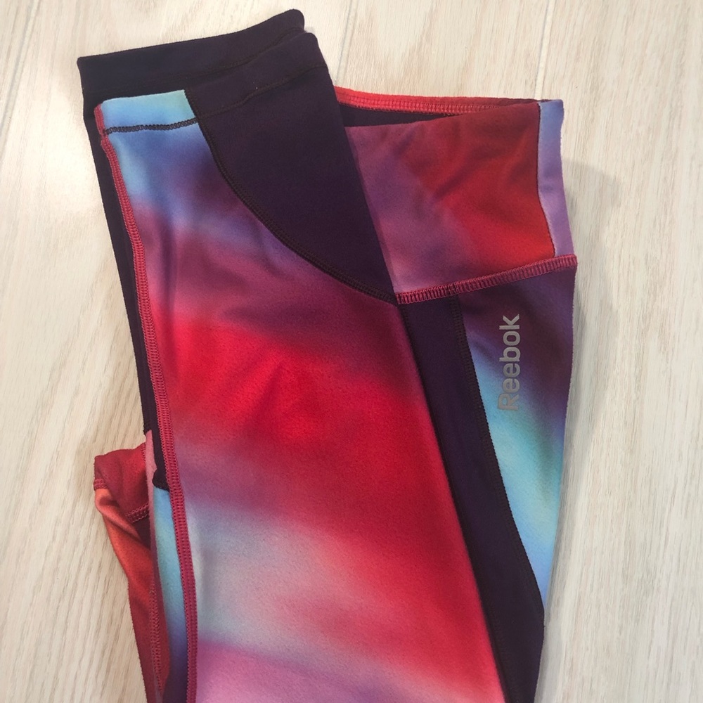 Reebok printed athletic leggings size XS - Picture 4 of 6